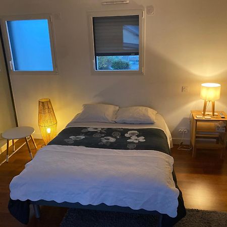 Chambre Prive A Deux Pas De La Gare Montauban-de-Bretagne Eksteriør bilde
